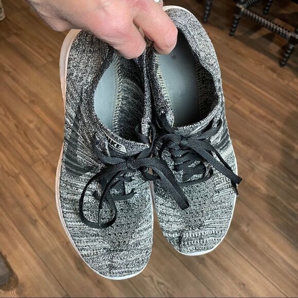 Nike Free Run No Insole or Size Tag - Picture 2 of 9